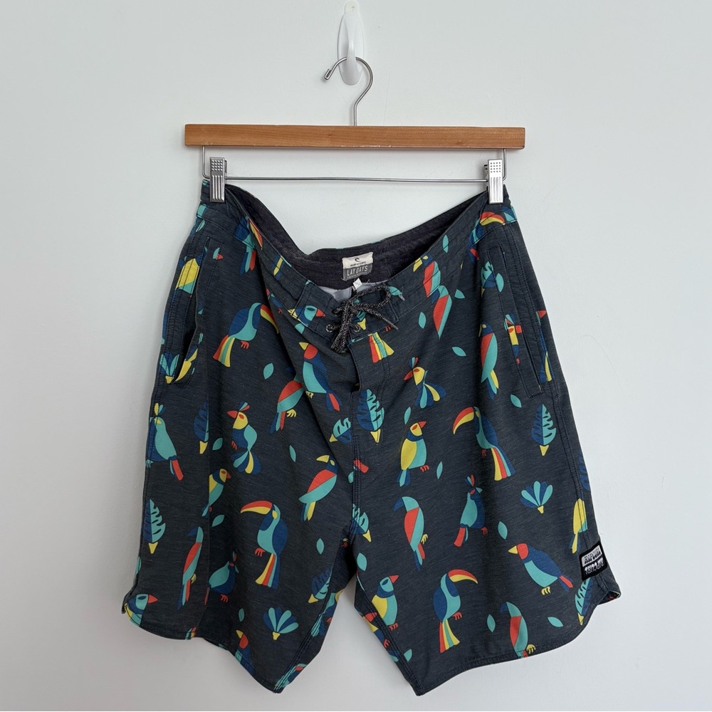 Rip Curl Mens Charcoal Gray Boardshorts Size 36 Drawstring Waist Tropical Print